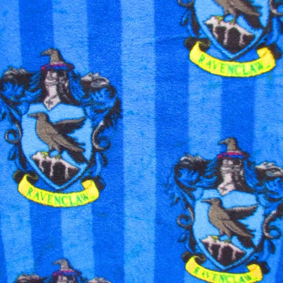 Warm Handmade Harry Potter Ravenclaw Fleece Blanket 61" x 58" - Picture 3 of 3